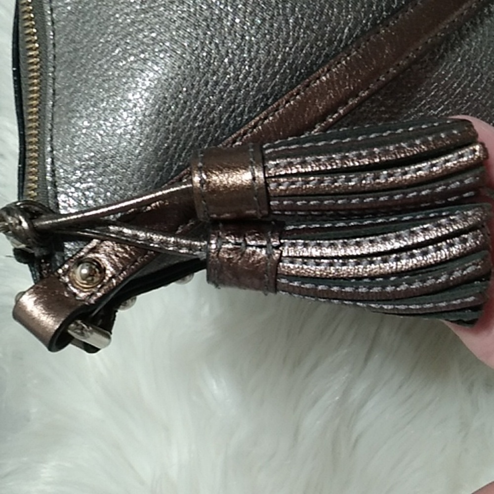 SALE! Kate Spade Oxidized Silver Metallic Tassels Crossbody & Matching Wallet - Picture 4 of 16